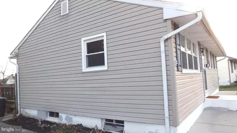 Exterior - 23 Valley Dr, Pine Hill, NJ 08021 photo 3 of 6