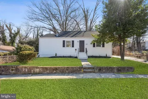 403 Carver Ave, Lawnside, NJ 08045