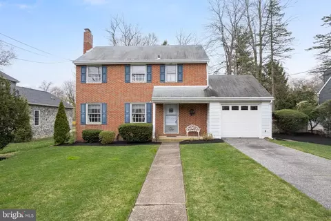 111 N Hinchman Ave, Haddonfield, NJ 08033