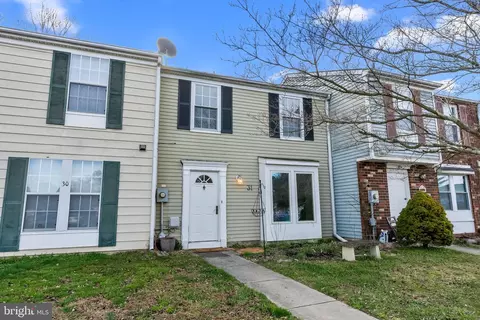 31 Victoria Manor Ct, Sicklerville, NJ 08081