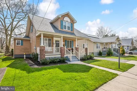 110 Congress Ave, Oaklyn, NJ 08107