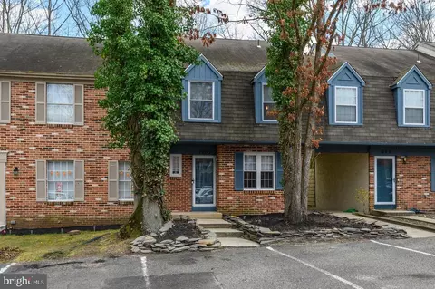 1005 Hartley Ct, Sicklerville, NJ 08081
