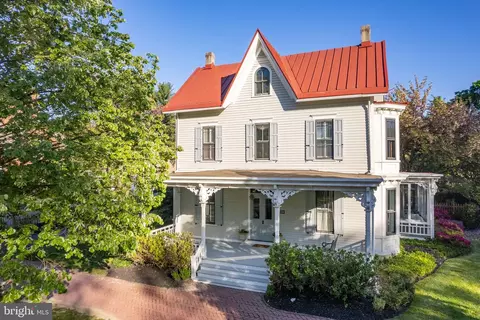 334 Kings Hwy E, Haddonfield, NJ 08033