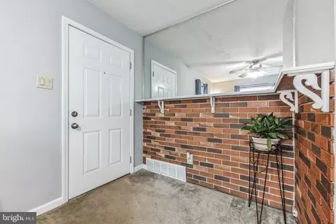 Entry Way - 71 Wade Ave, Lindenwold, NJ 08021 photo 1 of 7