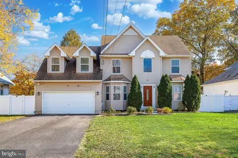 105 Beideman Ave, Cherry Hill, NJ 08002