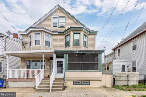 443 Bergen St, Gloucester City, NJ 08030