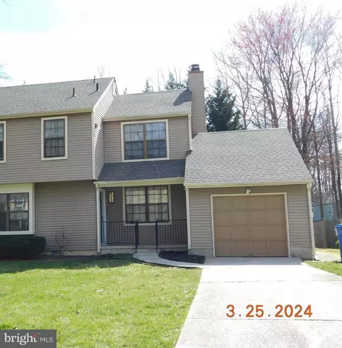 9 Beekman Pl, Cherry Hill, NJ 08002