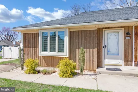 90 Franklin Dr, Voorhees, NJ 08043