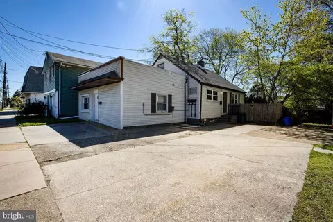 111 W Kings Hwy, Bellmawr, NJ 08031