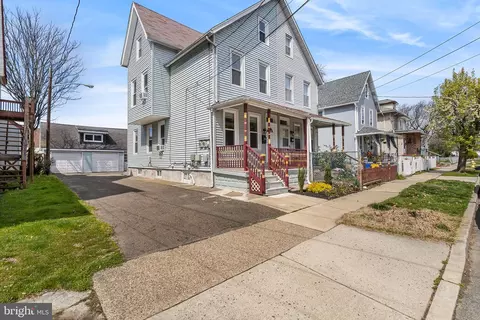 115 Powelton Ave, Woodlynne, NJ 08107