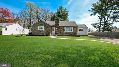 1231 Caldwell Rd, Cherry Hill, NJ 08034