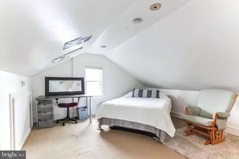 Bedroom - 268 Rhoads Ave, Haddonfield, NJ 08033 photo 5 of 7