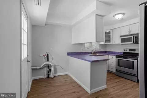 Kitchen - 441 7th Ave, Lindenwold, NJ 08021 photo 4 of 5