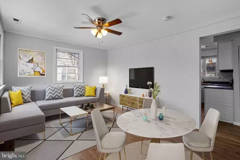 Living - 441 7th Ave, Lindenwold, NJ 08021 photo 1 of 1