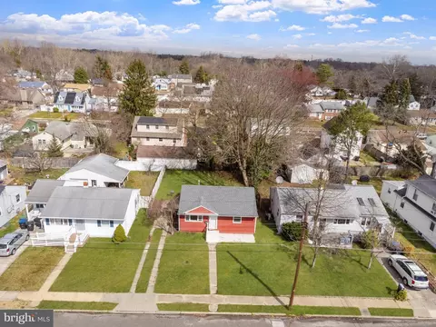 View/Area - 441 7th Ave, Lindenwold, NJ 08021 photo 4 of 7