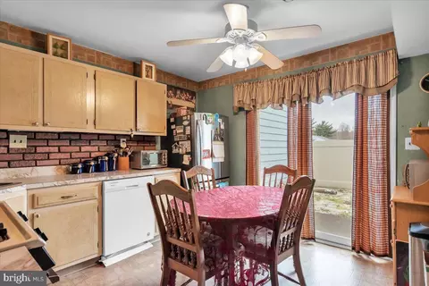 Kitchen - 604 Mason Run, Pine Hill, NJ 08021 photo 1 of 3