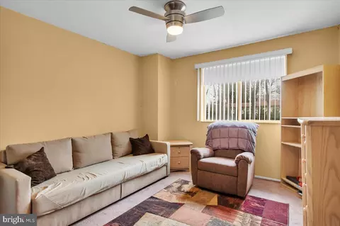 Living - 604 Mason Run, Pine Hill, NJ 08021 photo 4 of 4