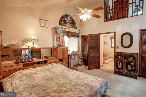 Bedroom - 128 W Clearview Ave, Pine Hill, NJ 08021 photo 1 of 3