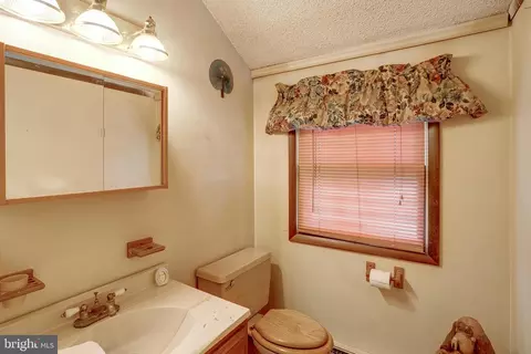 Bath - 128 W Clearview Ave, Pine Hill, NJ 08021 photo 4 of 4
