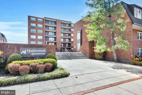 38 Haddonfield Cmns #38, Haddonfield, NJ 08033