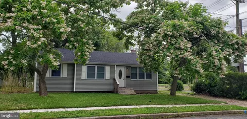 202 Miller Ave, Lawnside, NJ 08045