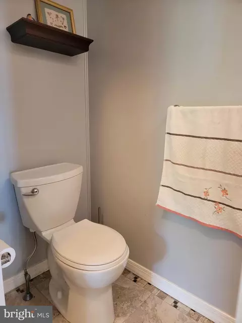 Bath - 630 Blueberry Dr, Atco, NJ 08004 photo 2 of 3