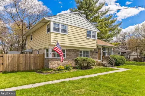 23 Brookmead Dr, Cherry Hill, NJ 08034