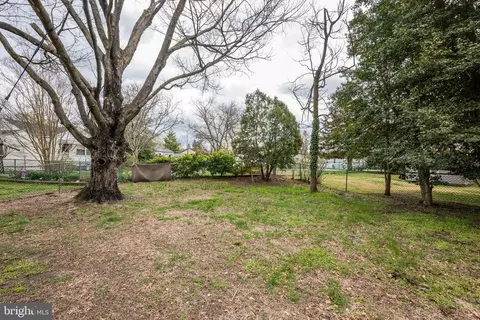 Exterior - 8 Shepherd Rd, Cherry Hill, NJ 08034 photo 11 of 11
