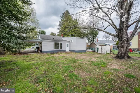 Exterior - 8 Shepherd Rd, Cherry Hill, NJ 08034 photo 8 of 11