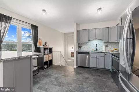 Kitchen - 31 Windmill Dr, Clementon, NJ 08021 photo 2 of 3