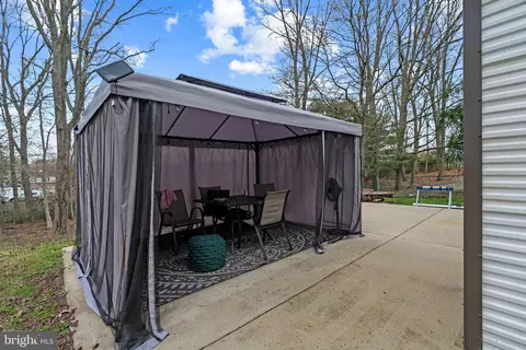 Exterior - 31 Windmill Dr, Clementon, NJ 08021 photo 3 of 7