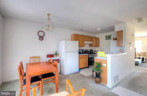 Kitchen - 49 Millstream Rd, Laurel Springs, NJ 08021 photo 1 of 3