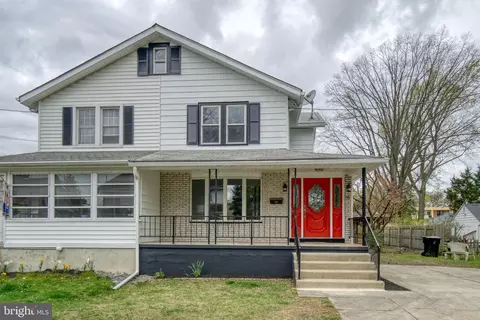 33 Lincoln Ave, Blackwood, NJ 08012