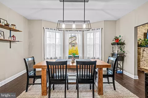 Dining - 658 E Greenman Rd, Haddonfield, NJ 08033 photo 5 of 6