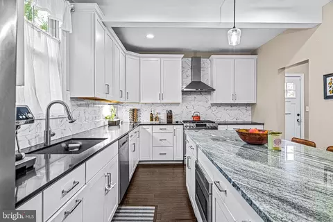 Kitchen - 658 E Greenman Rd, Haddonfield, NJ 08033 photo 3 of 7