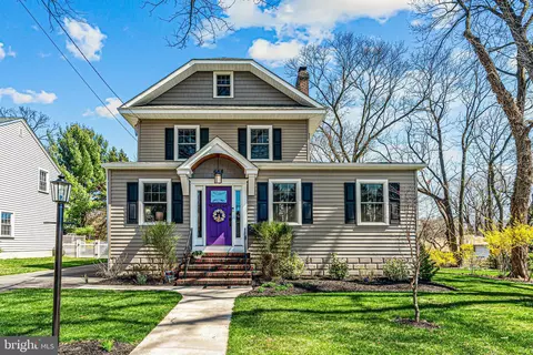 Exterior - 658 E Greenman Rd, Haddonfield, NJ 08033 photo 3 of 10