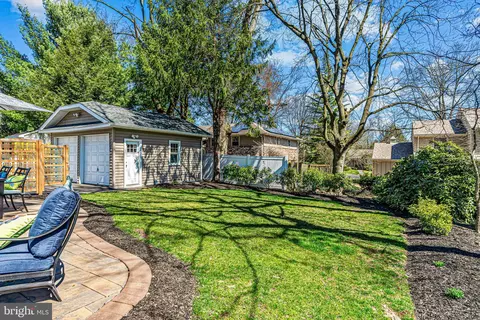 Exterior - 658 E Greenman Rd, Haddonfield, NJ 08033 photo 9 of 10