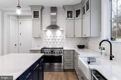 Kitchen - 49 Walnut St, Haddonfield, NJ 08033 photo 3 of 6