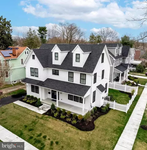 Exterior - 49 Walnut St, Haddonfield, NJ 08033 photo 8 of 12