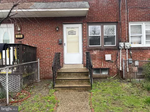 1061 Bergen Ave, Camden, NJ 08105