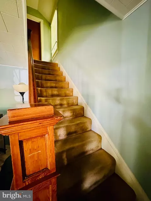 Entry Way - 19 Indian Spring Rd, Clementon, NJ 08021 photo 5 of 5