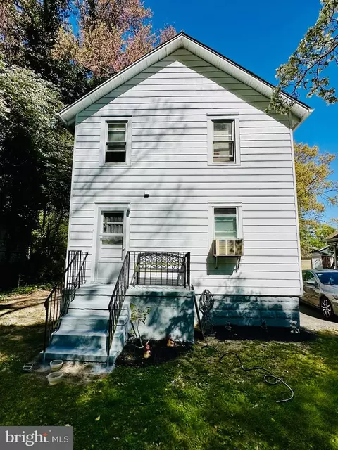 Exterior - 19 Indian Spring Rd, Clementon, NJ 08021 photo 3 of 17
