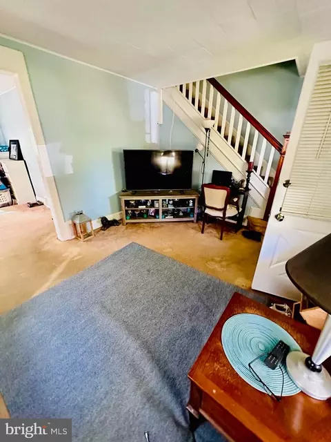 Living - 19 Indian Spring Rd, Clementon, NJ 08021 photo 2 of 3