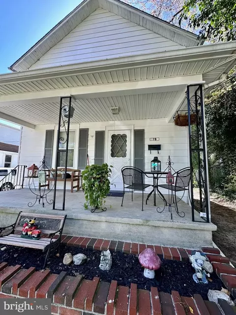 Exterior - 19 Indian Spring Rd, Clementon, NJ 08021 photo 16 of 17