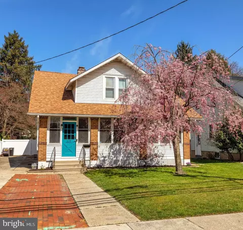 125 W Kings Hwy, Audubon, NJ 08106