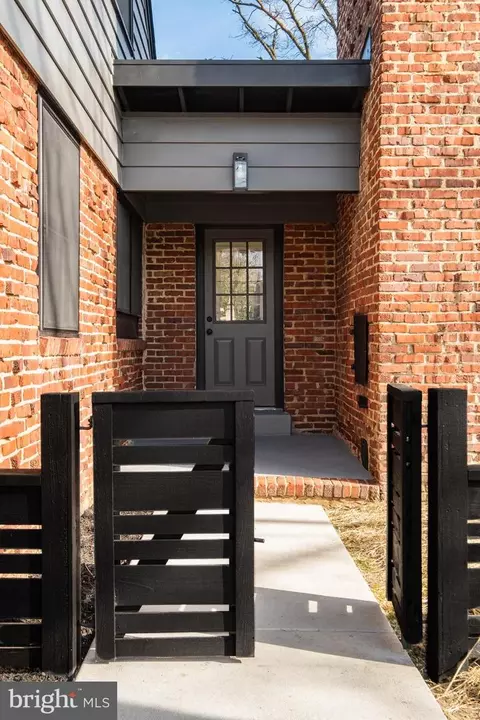 Exterior - 1000 Wayne Rd, Haddonfield, NJ 08033 photo 6 of 12