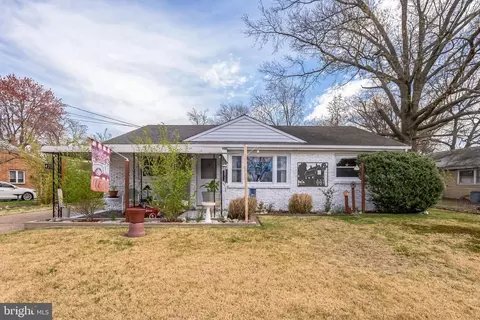 420 Holly Ave, Gloucester City, NJ 08030