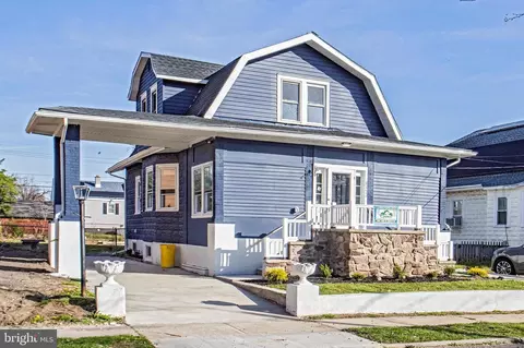8323 Stockton Ave, Merchantville, NJ 08109