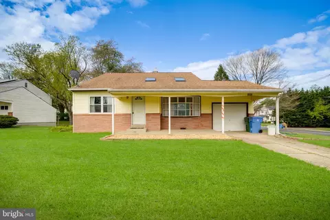 1501 Randy Ln, Cherry Hill, NJ 08003
