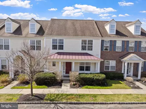 16 Lumbermill Ln, Voorhees, NJ 08043